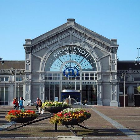 Tirou 5 Centre - Gare - Aeroport Leilighet Charleroi Eksteriør bilde